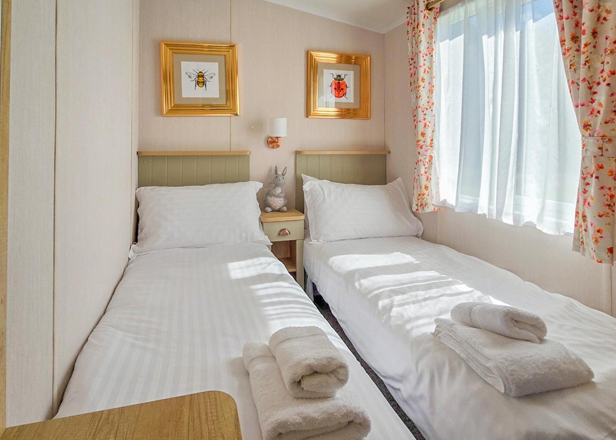 Bennane Shore Holiday Park Lendalfoot Bagian luar foto